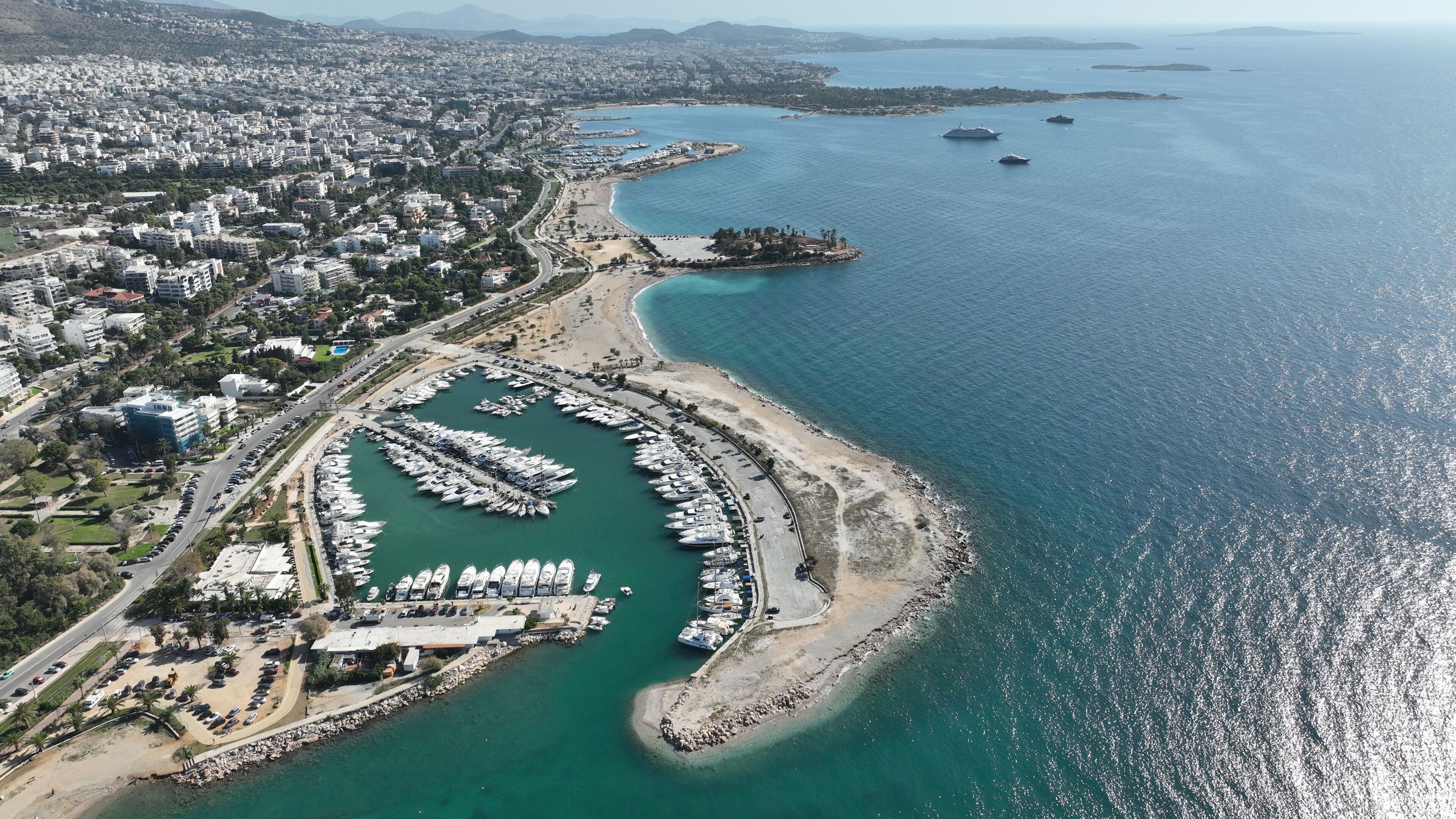 Ano Glyfada Building Repositioning — image 2